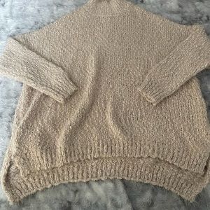 Turtleneck sweatshirt